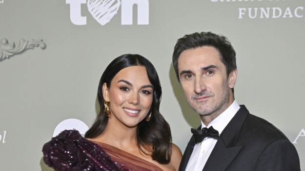 Karpiel-Bułecka i Krupińska na zdjęciu z dziećmi...